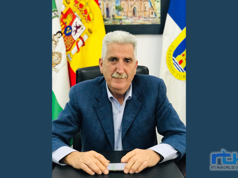 Luis Mario Aparcero destaca el avance que supone la gestión directa de la limpieza de los colegios de Chipiona por Caepionis