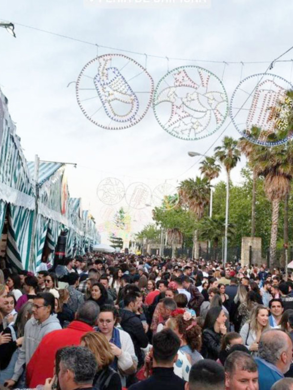Éxito rotundo de la primera Feria del Moscatel de Chipiona