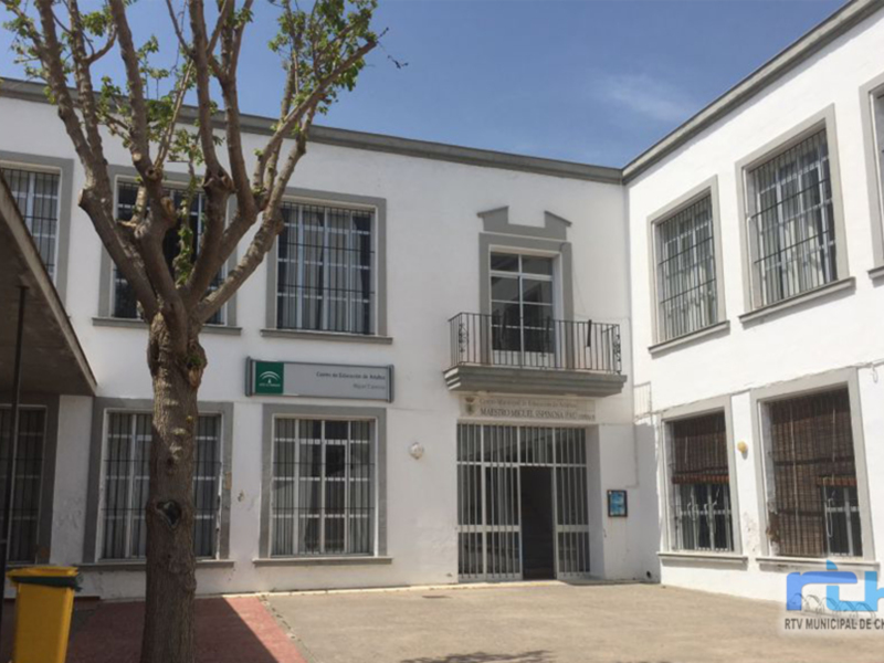 El Centro de Adultos abre un plazo de información sobre solicitud y matrícula para el próximo curso