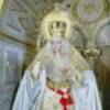 La Virgen de la Esperanza se viste de blanco para la Pascua de Pentecostés en Alcalá del Río