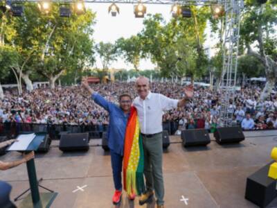 El alcalde llama a la ciudad a seguir siendo “un ejemplo” de tolerancia y respeto hacia la diversidad sexual durante la manifestación del Orgullo