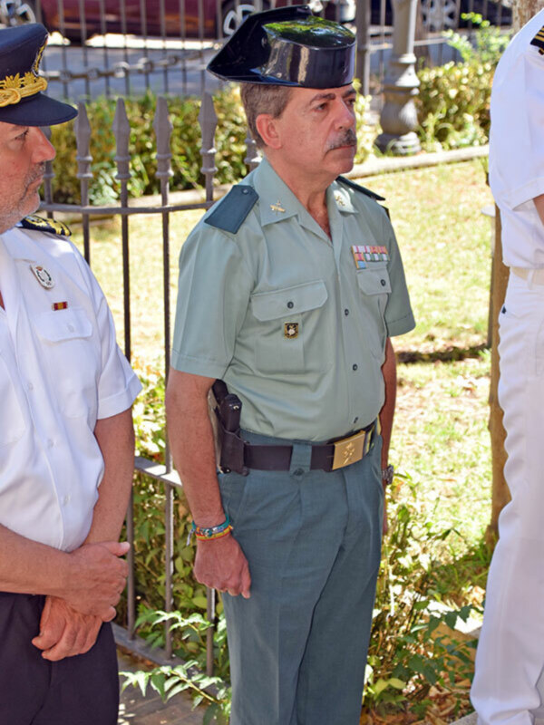 El ejército español alza la voz para rendir honores a los caídos de Cuba,  Filipina, y Puerto Rico