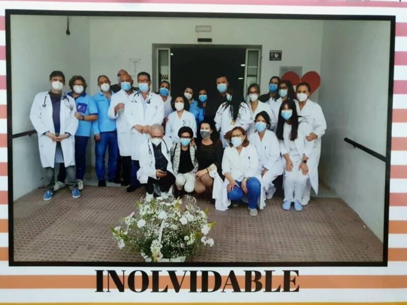 Se jubila como médico Antonio Peña