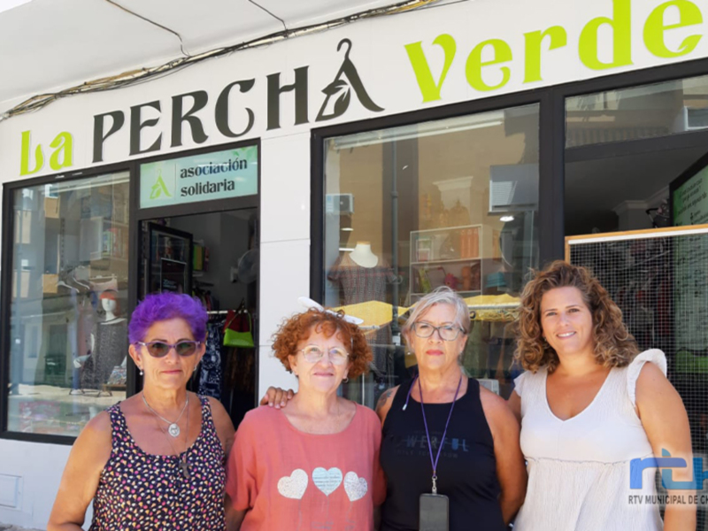‘La Percha Verde’, nace en Chipiona un nuevo colectivo que aúna objetivos solidarios y medioambientales