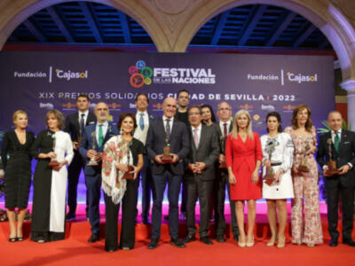 El alcalde de Sevilla, Antonio Muñoz, quien ha asistido al acto de entrega  de los XIX Premios Solidarios del Festival de las Naciones.