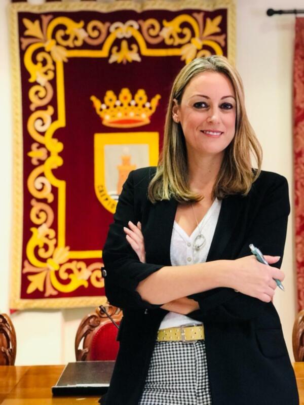María Naval hace balance de los planes de empleo puestos en marcha en Chipiona desde 2018 a través de ayudas de la Diputación y la Junta de Andalucía