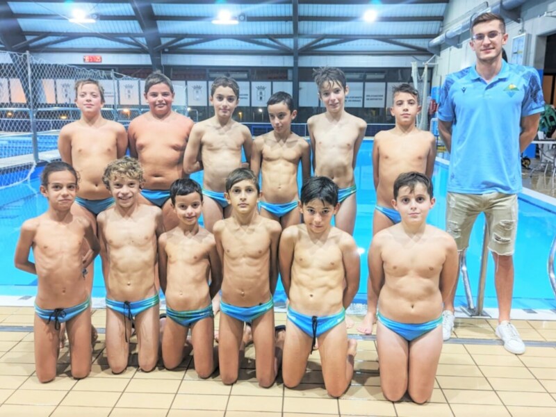 La cantera del waterpolo nazareno comienza a hacerse notar