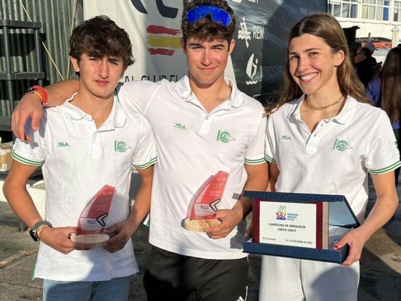 Recompenssa triple para el Náutico Sevilla en el Andaluz de la clase iQFoil