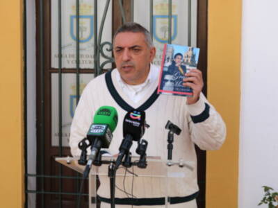 El libro ‘Gracia Montes, la voz de cristal’ se presentará oficialmente el miércoles 1 de marzo en la Plaza de España de Lora del Río
