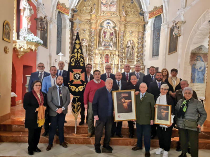 El Cristo del Buen Fin de Alcalá del Río cuenta con un nuevo estandarte