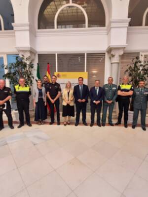 Casi 4.000 policías nacionales, guardias civiles y policías locales integrarán el dispositivo de seguridad para la Feria de Abril de Sevilla