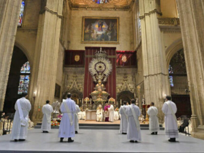 Ordenaciones de Diáconos y Presbítero en la Catedral de Sevilla