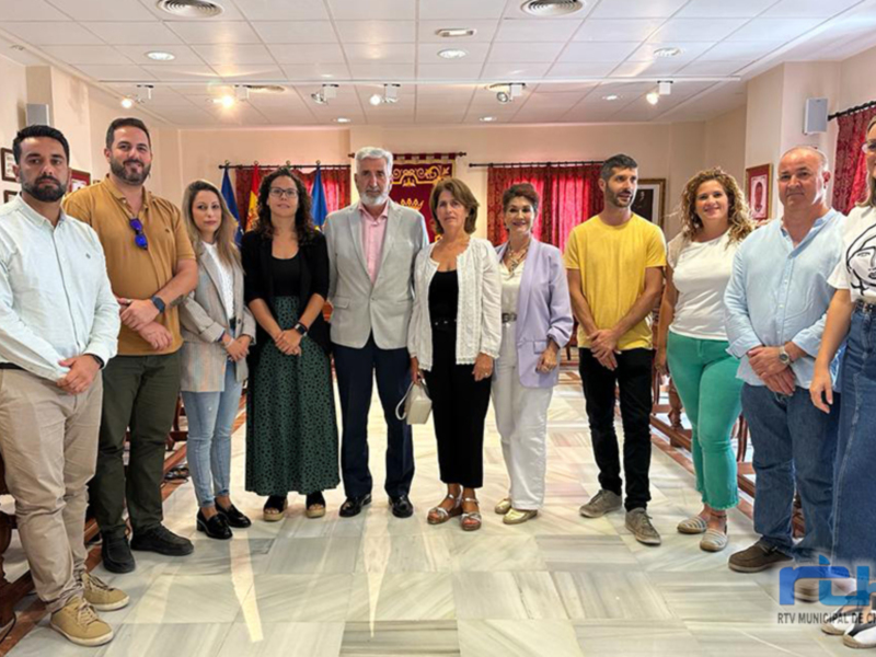 Rosario Valdés ha sido homenajeada hoy por su trayectoria profesional en la agricultura con motivo del Día de la Mujer Rural 