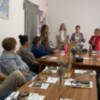 15 mujeres realizan un taller de cestería dentro del programa del Día de la Mujer Rural en Chipiona