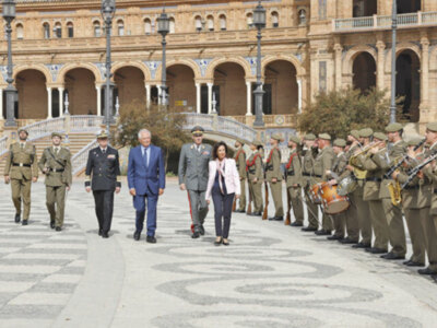La ministra de Defensa en Funciones del Gobierno de España y Josep Borrell asistieron a la inauguración en Sevilla de la reunión de los Jefes de Esta