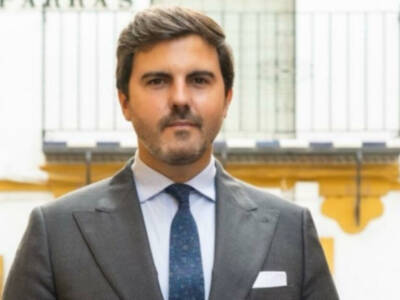 Mario Niebla del Toro, elegido nuevo hermano mayor del Rocío de la Macarena