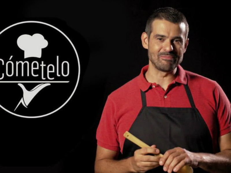 Cordero guisado al romero con patatas, una receta rica y sencilla en "Cómetelo"