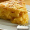 La mejor tortilla de patatas de Sevilla se sirve en este bar que también tiene el flamenquín más grande de España