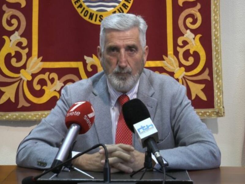 Luis Mario Aparcero propondrá al Pleno el nombramiento de José Mercé como hijo adoptivo de Chipiona el próximo 7 de julio día de la localidad