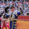 Esaú Fernández corta una oreja en una interesante corrida de Miura