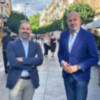 El periodista José Yélamo y el pintor Daniel Franca, pregonero y el cartelista de la Velá de Santa Ana de 2024