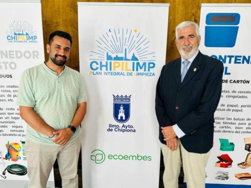 Presentada una campaña de concienciación sobre cómo depositar correctamente los residuos en Chipiona