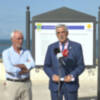 Luis Mario Aparcero informa del inicio de las obras de rehabilitación del pavimento de la plaza de Las Américas   