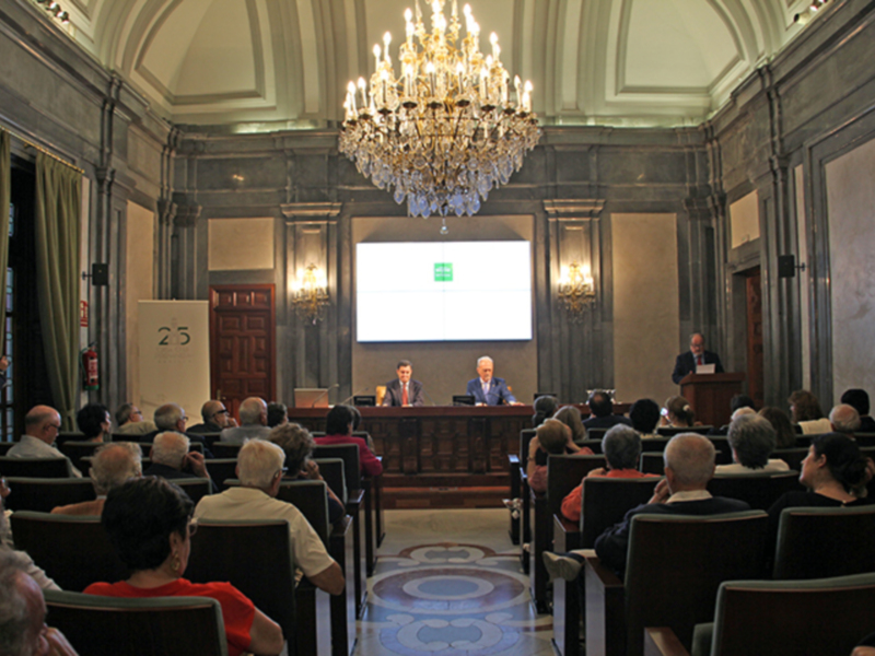 La Federación Sevillana de Casas Regionales y Provinciales otorga su décimo Galardón "Aldabón de Sevilla" a José Miguel Carbajo Selle.