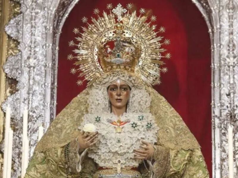 El nuevo libro de la Macarena Rosa de Oro en ABC