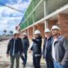 Luis Mario Aparcero supervisa los trabajos de construcción del nuevo Hotel Best de Costa Ballena