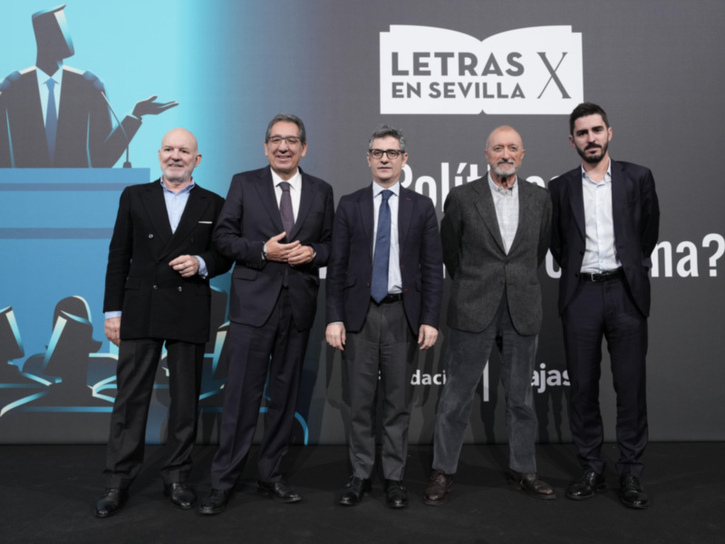 Inauguración de la X edición de Letras en Sevilla: "Políticos: ¿solución o problema?"