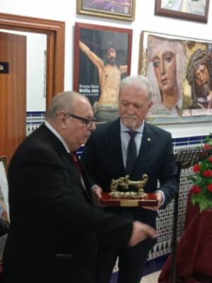 Emotivo acto en la Casa de Melilla en Sevilla con la exaltación de la Semana Santa a cargo de Carlos Valera Real