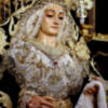 La Virgen de la Soledad Coronada, expuesta en devoto besamanos en su festividad en Alcalá del Río