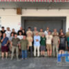 Más de una treintena de voluntarios participaron ayer en la jornada anual de anillamiento científico del vencejo moro en Chipiona