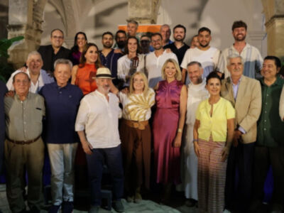 El Claustro del Santuario de Regla se llenó ayer con más de 200 personas para asistir a la presentación nacional del libro de la periodista Marina Bernal ‘Rocío, 20 años contigo’