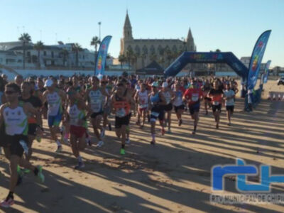 Jorge Jiménez y María Jesús Rodríguez primeros clasificados en la trigésima edición de la carrera popular Playa de Regla celebrada ayer