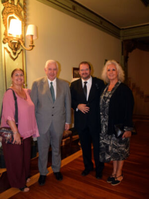 El Coro y Orquesta Maestro Ricardo Lafuente llena de música y solidaridad el concierto de Capaz de Ser en Sevilla