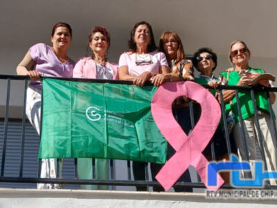 La Asociación contra el Cáncer de Chipiona inicia los actos por el Día Mundial contra el Cáncer de Mama bajo el lema ‘Nos lo tomamos a pecho’