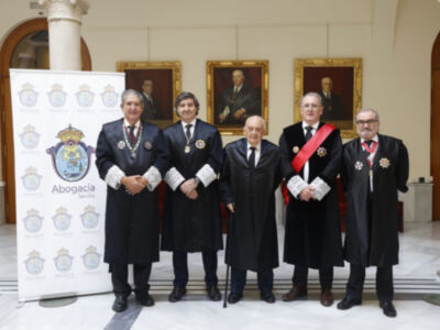 El Colegio de Abogados de Sevilla reconoce la trayectoria ejemplar de Antonio Pérez Marín con la Medalla al Mérito en el Servicio de la Abogacía