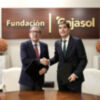 La Fundación Cajasol renueva su alianza con el Real Betis Balompié y Sevilla Fútbol Club para impulsar deporte y valores sociales