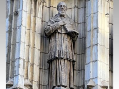 "San Francisco de Sales y su Herencia en la Era Digital, la Catedral de Sevilla Rinde Homenaje al Patrono de los Periodistas"