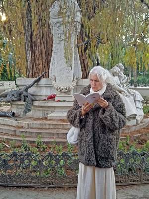 Sevilla rinde homenaje a su poeta eterno en la Glorieta de Bécquer.