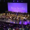. Fibes se rinde a la emoción de ‘Reza Sevilla’ en una noche de fe, música y memoria