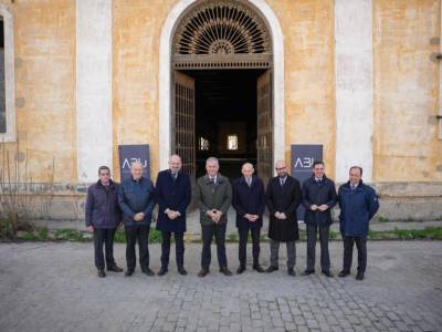 La nave central de Santa Bárbara, junto a Artillería, recibe la licencia de obra para convertirse en la sede de la cabalgata de Sevilla