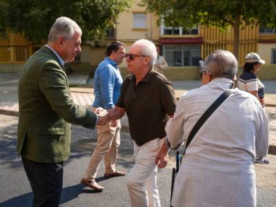 Sevilla recupera un espacio degradado del barrio del Tiro de Línea tras una inversión de más de 300.000 euros.