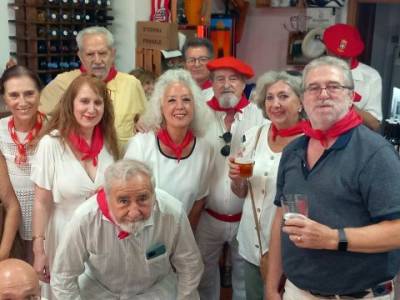 Sevilla se une al espíritu de San Fermín con el tradicional chupinazo organizado por el Hogar Navarro 
