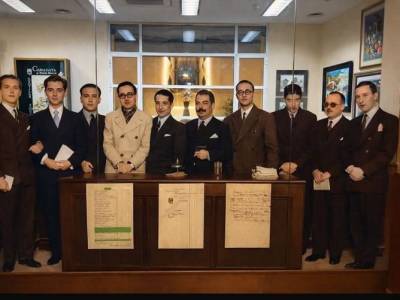 Los periodistas Miguel Gallardo y Manuel Capelo editan el primer libro sobre Sevilla y la Generación del 27 para jóvenes y no iniciados, en su centenario