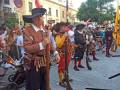El Tercio de Olivares reivindica la Hispanidad con un solemne desfile por el centro de Sevilla