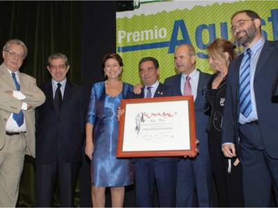 La Asociación de la Prensa de Cádiz lamenta profundamente el fallecimiento de Augusto Delkáder, Premio Agustín Merello 2007 y una figura estrechamente vinculada a nuestra entidad.